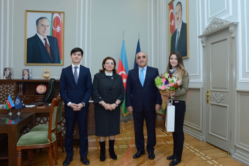 DSC_6190 IV İslam Həmrəyliyi Oyunlarının gümüş medalçısı: “UNEC tələbəsi olmağımla fəxr edirəm”